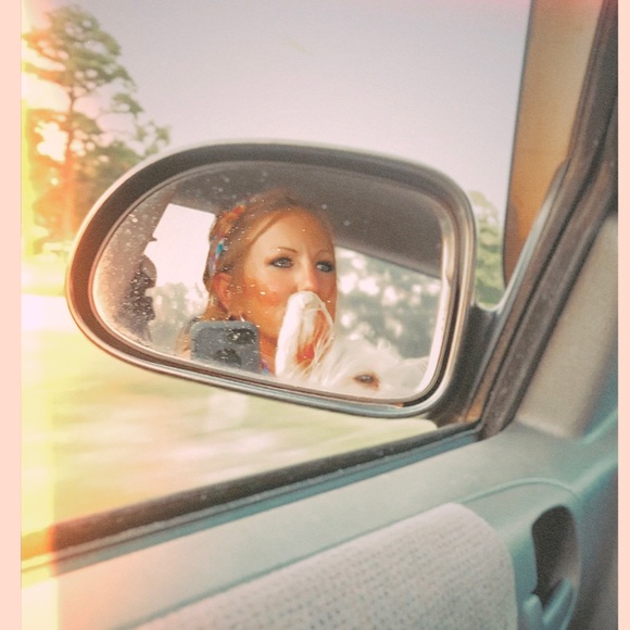 Meet your Posher, Stacy - Picture 2 of 2